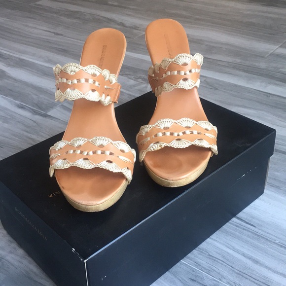 BCBG Darcy Sandal Wedge - Picture 1 of 3